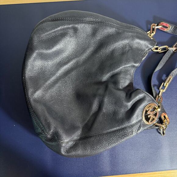 Michael Kors Fulton Large Shoulder Tote Bag - Picture 3 of 8